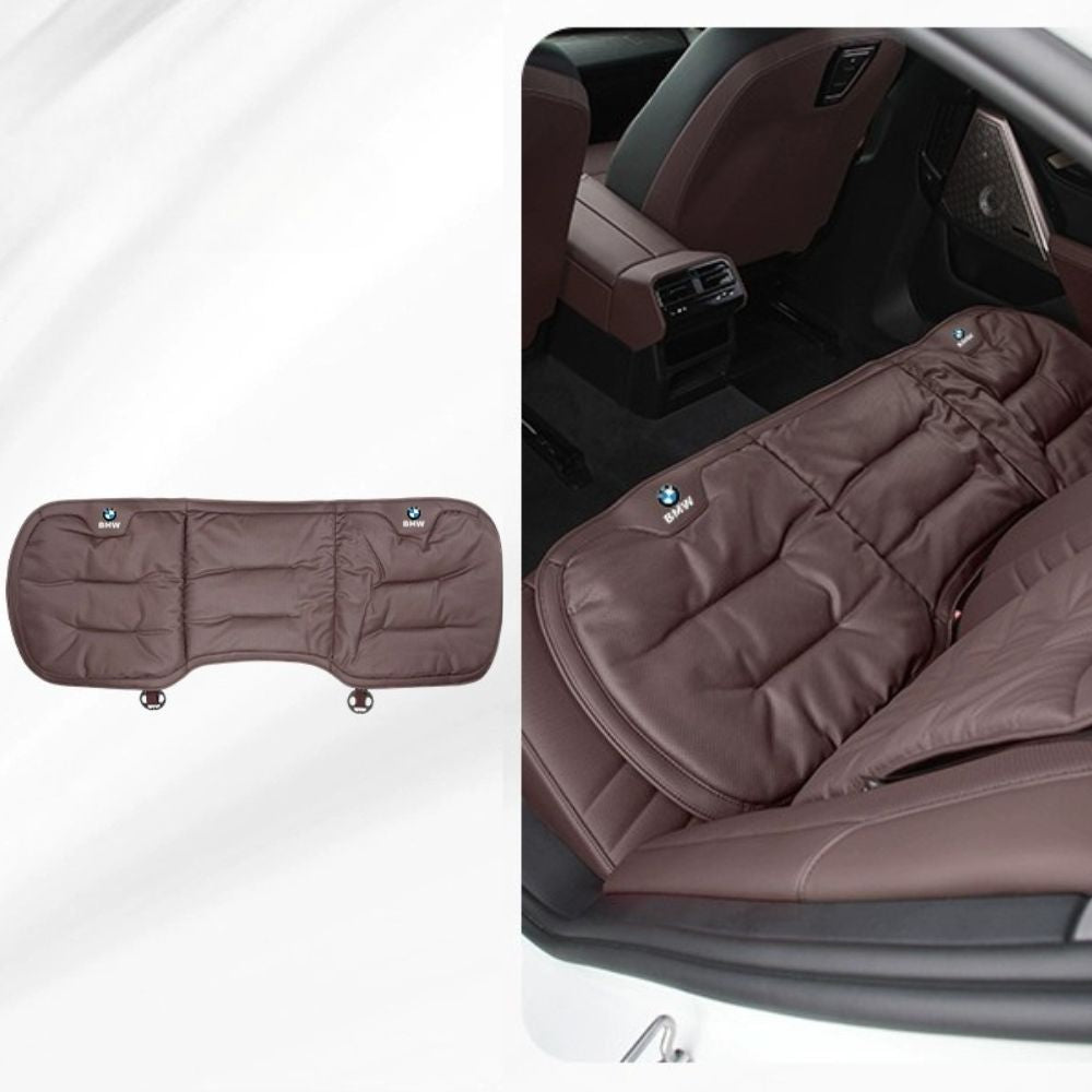 Personligt anpassad kudde för baksätet