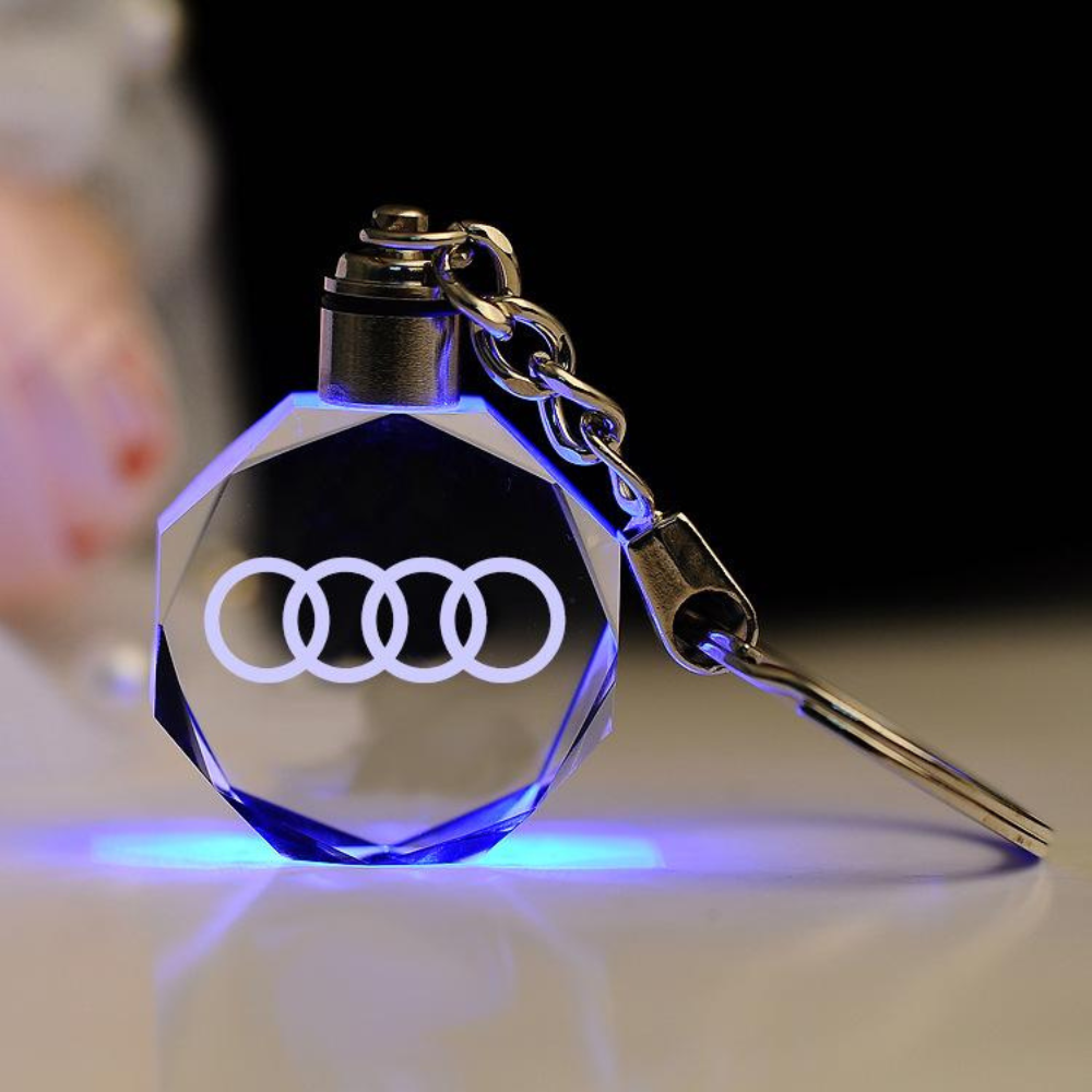 Nyckelring med 3D-logotyp i kristall